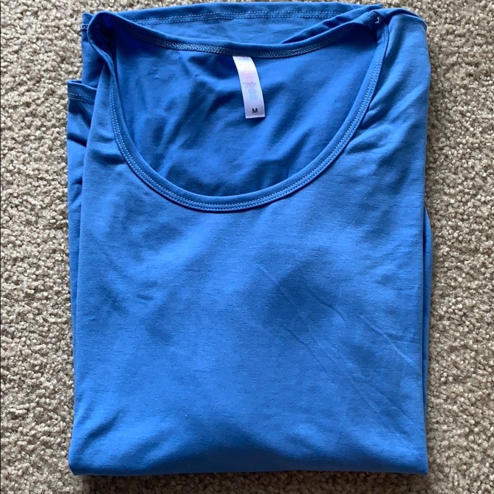Blue Long Sleeve Lynnae LuLaRoe Scoop Neck Shirt